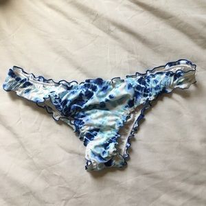 Itsy ruffled bikini bottom